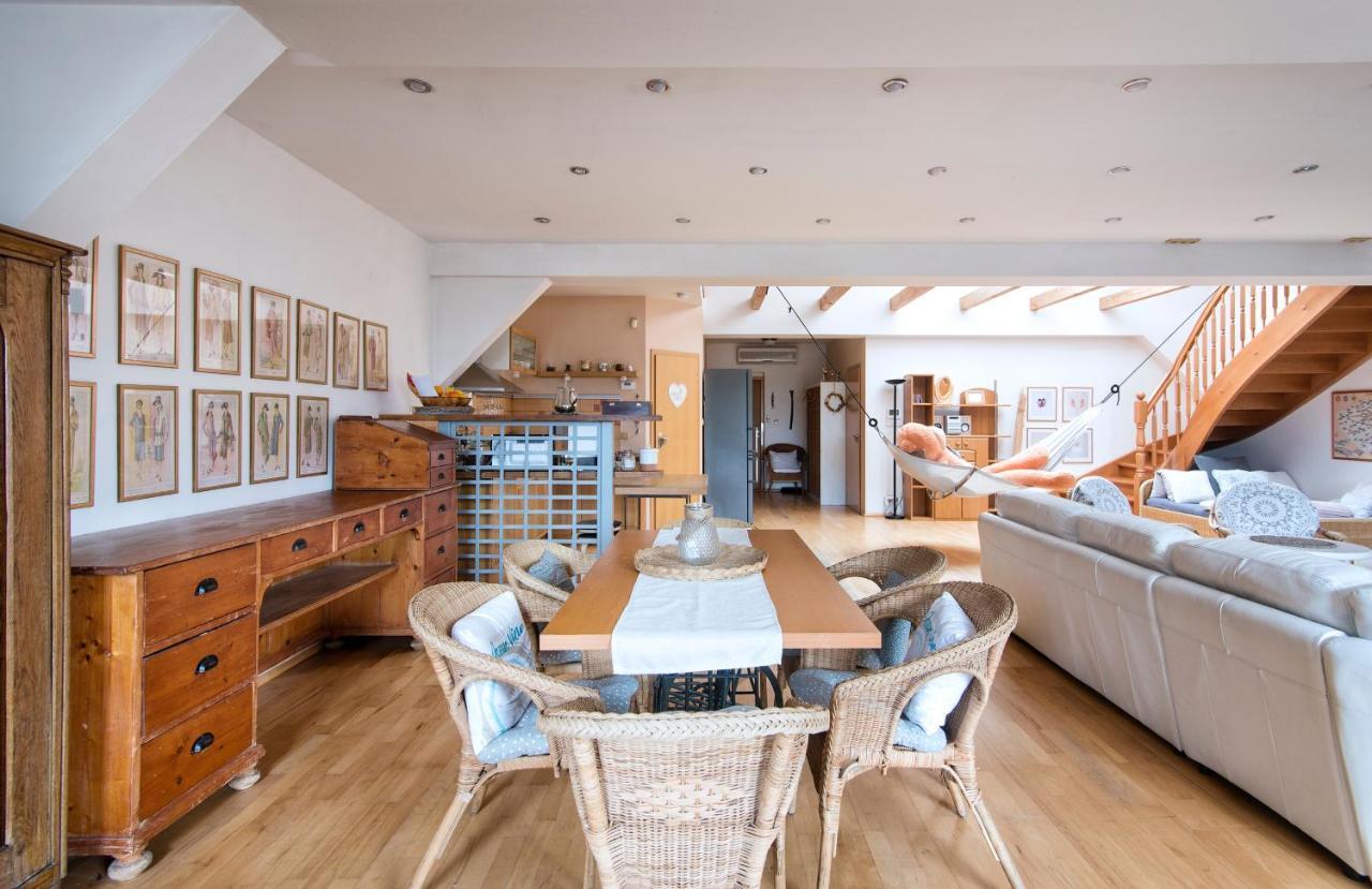 Apartment Neratovice ภายนอก รูปภาพ